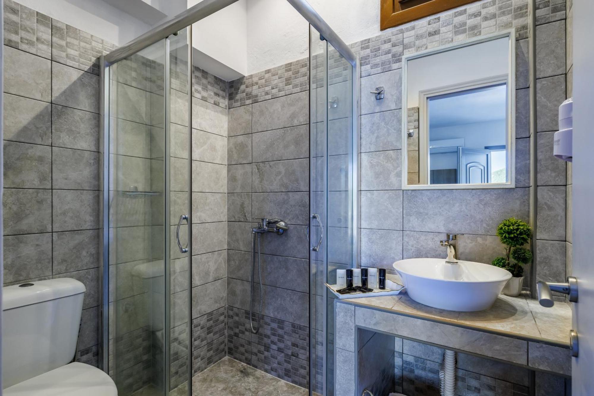 Sea View Studios Skopelos Town Bagian luar foto