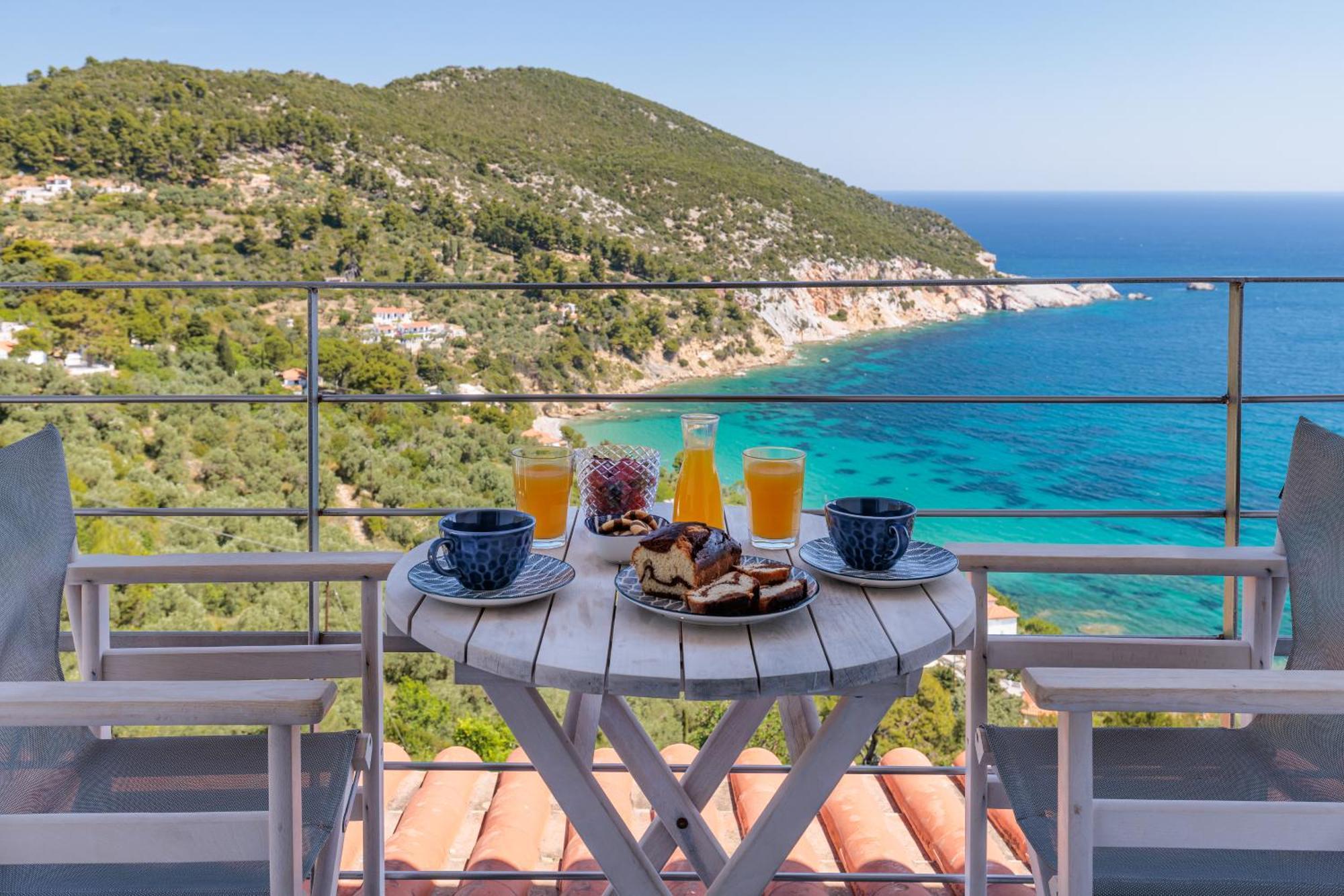 Sea View Studios Skopelos Town Bagian luar foto