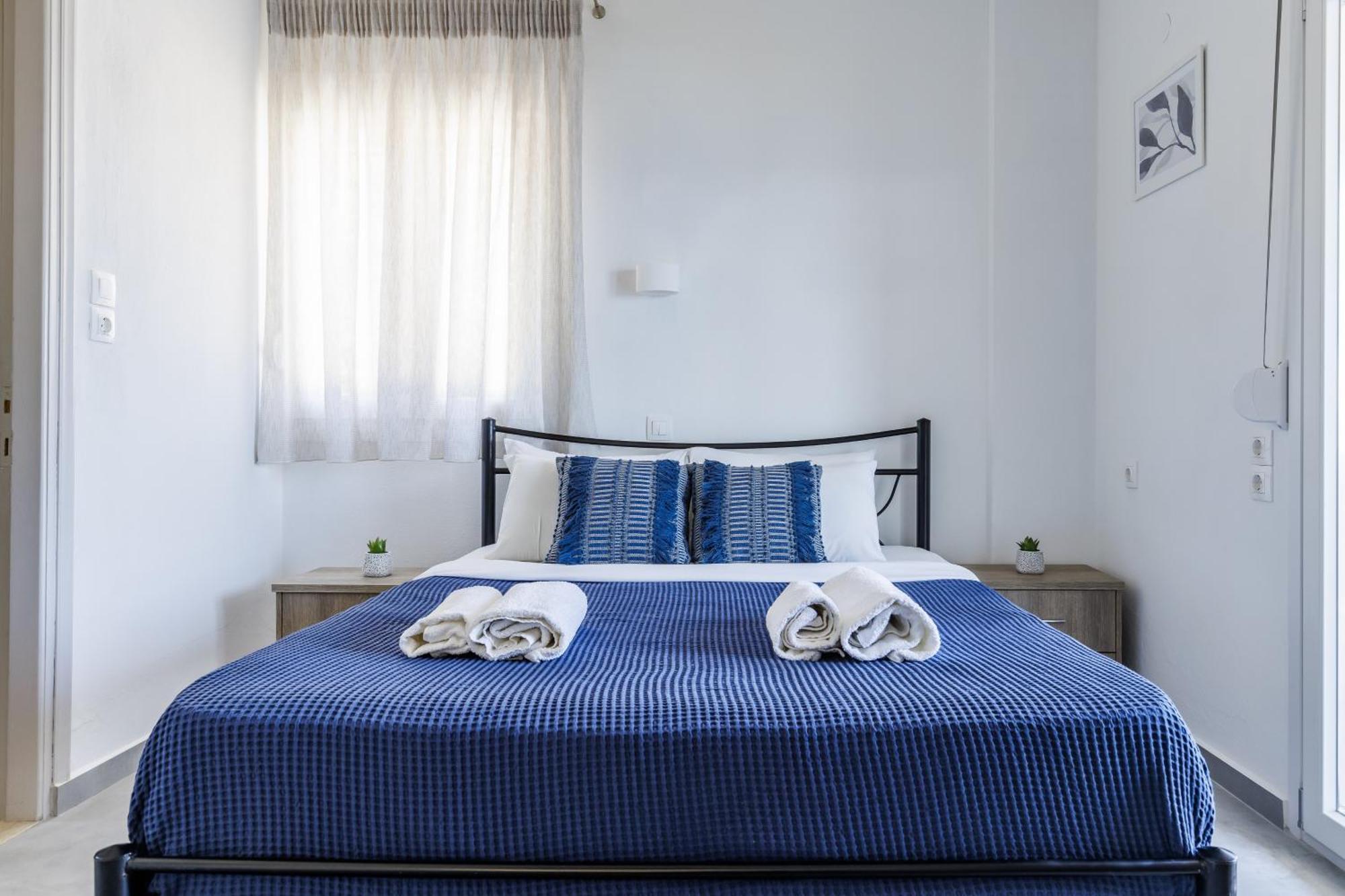 Sea View Studios Skopelos Town Bagian luar foto